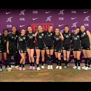 Meet your Posher, Julianne